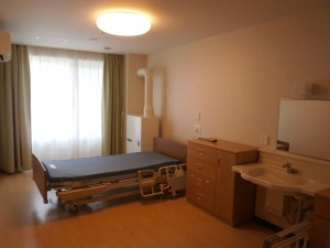 特別養護老人ホームケアガーデンてらやま