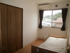 有料老人ホーム　べーす